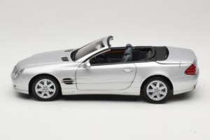 Mercedes SL R129 Srebrny Minichamps 1:18 B66962133 Metal — zdjęcie 5 z 10