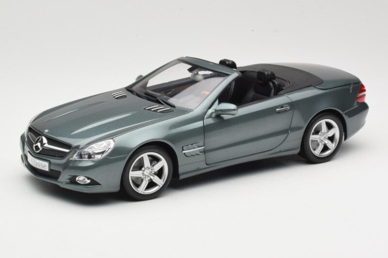 Mercedes SL R230 Amiant Green Minichamps 1:18 B66962389 Metal