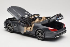 Mercedes SL65 AMG Black Series R230 Matte Black Maisto 1:18 36198 Metal — zdjęcie 5 z 8