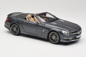 Mercedes SL65 AMG Black Series R230 Matte Black Maisto 1:18 36198 Metal — zdjęcie 6 z 8