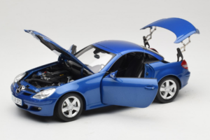 Mercedes SLK R171 Blue Metallic Minichamps 1:18 100033131 Metal — zdjęcie 2 z 11