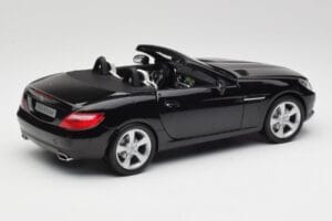 Mercedes SLK R172 Magnetite Czarny Minichamps 1:18 B66960514 Metal — zdjęcie 3 z 8
