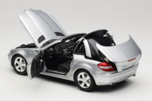 Mercedes SLK R171 Srebrny Minichamps 1:18 B66962318 Metal — zdjęcie 6 z 9