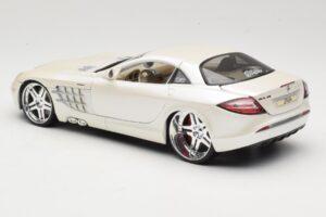 Mercedes SLR McLaren C199 Biały Maisto 1:18 31068 Metal — zdjęcie 7 z 8