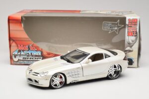 Mercedes SLR McLaren C199 Biały Maisto 1:18 31068 Metal — zdjęcie 8 z 8