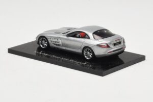 Mercedes SLR McLaren Crystal Silver Minichamps 1:43 B66961974 Metal — zdjęcie 3 z 4