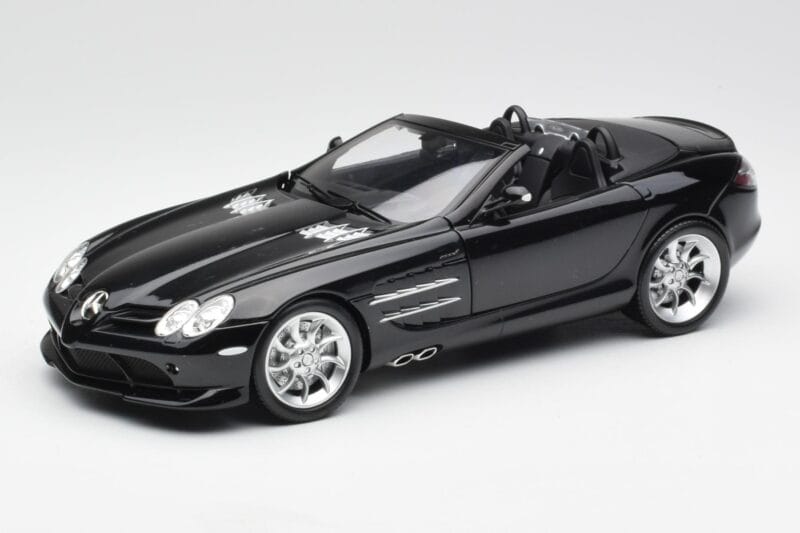Mercedes SLR McLaren Roadster R199 Crystal Galaxit Czarny Minichamps 1:18 B66961004 Metal