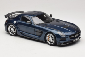 Mercedes SLS AMG Black Series Daytona Blue Metallic Minichamps 1:18 110033026 Metal — zdjęcie 6 z 8