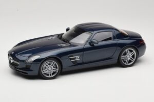 Mercedes SLS AMG C197 Blue Metallic Minichamps 1:18 100039021 Metal