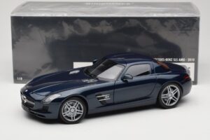 Mercedes SLS AMG C197 Blue Metallic Minichamps 1:18 100039021 Metal — zdjęcie 8 z 8