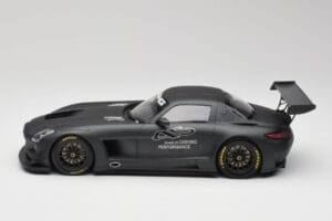 Mercedes AMG SLS C197 GT3 45 lat Driving Performance Minichamps 1:18 151133100 Metal — zdjęcie 3 z 6