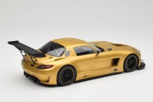 Mercedes AMG SLS C197 GT3 Street Złoty Minichamps 1:18 151113106 Metal — zdjęcie 2 z 6