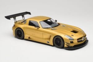 Mercedes AMG SLS C197 GT3 Street Złoty Minichamps 1:18 151113106 Metal — zdjęcie 4 z 6