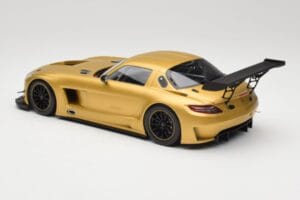 Mercedes AMG SLS C197 GT3 Street Złoty Minichamps 1:18 151113106 Metal — zdjęcie 5 z 6