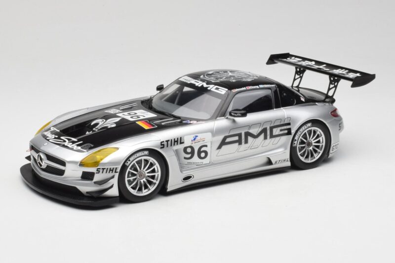 Mercedes AMG SLS C197 GT3 Team AMG China #96 M. Hakkinen / C. Cheng Zhuhai 6th 2011 Minichamps 1:18 151113196 Metal