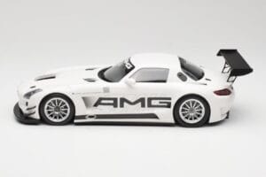 Mercedes AMG SLS C197 GT3 Street Biały Minichamps 1:18 151123107 Metal — zdjęcie 3 z 6