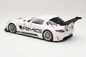 Mercedes AMG SLS C197 GT3 Street Biały Minichamps 1:18 151123107 Metal — zdjęcie 5 z 6