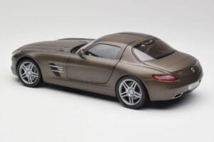 Mercedes SLS AMG C197 Monza Szary Minichamps 1:18 B66960044 Metal — zdjęcie 7 z 8