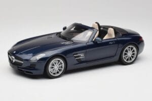 Mercedes SLS AMG R197 Roadster South Seas Niebieski Minichamps 1:18 100039031 Metal