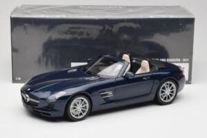 Mercedes SLS AMG R197 Roadster South Seas Niebieski Minichamps 1:18 100039031 Metal — zdjęcie 8 z 8