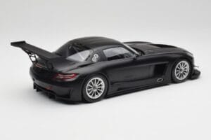 Mercedes SLS AMG GT3 C197 Street Matt Czarny Minichamps 1:18 151113101 Metal — zdjęcie 2 z 6