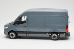 Mercedes Sprinter W907 Niebiesko-Szary Norev 1:18 183423 Metal — zdjęcie 4 z 7