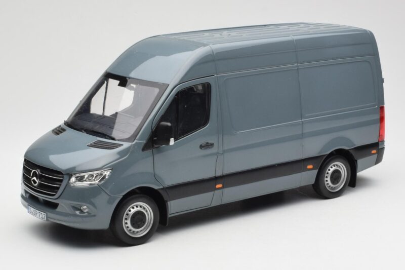 Mercedes Sprinter W907 Niebiesko-Szary Norev 1:18 183423 Metal