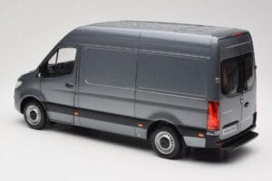 Mercedes Sprinter W907 Panel Van Selenite Grey Metallic Norev 1:18 B66004163 Metal — zdjęcie 7 z 8