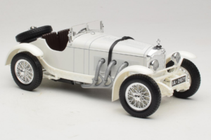 Mercedes SSKL Biały 1931 Bburago 1:18 3002-M2 Metal — zdjęcie 4 z 6