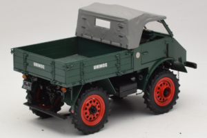 Mercedes Unimog 401 Zielony Schuco 1:18 00135 Metal — zdjęcie 3 z 8