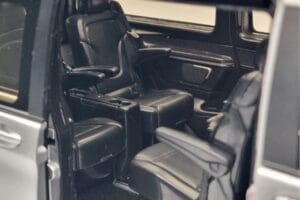 Mercedes V-Class V260 AMG Line Srebrny Norev 1:18 183871 Metal — zdjęcie 9 z 10