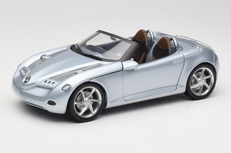 Mercedes Vision SLA Srebrny Gate 1:18 B66962114 Metal