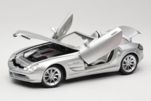 Mercedes Vision SLR Roadster Srebrny Maisto 1:18 B66962107 Metal — zdjęcie 2 z 8