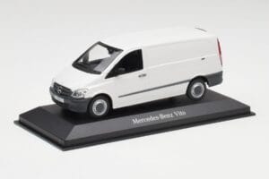 Mercedes Vito Arctic Biały Minichamps 1:43 B66960524 Metal — zdjęcie 2 z 4