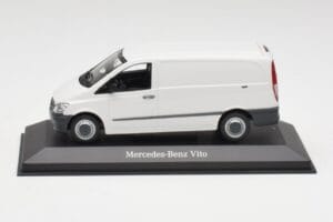 Mercedes Vito Arctic Biały Minichamps 1:43 B66960524 Metal