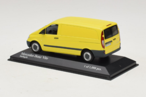 Mercedes Vito Kastenwagen Żółty Minichamps 1:43 400032260 Metal — zdjęcie 3 z 4