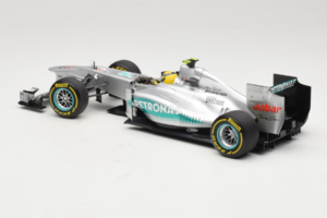 Mercedes W03 #8 N. Rosberg Mercedes AMG Petronas Showcar 2012 Minichamps 1:18 110120078 Metal — zdjęcie 5 z 7