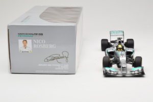 Mercedes W04 #9 N. Rosberg Mercedes AMG Petronas Showcar 2013 Minichamps 1:18 110130079 Metal — zdjęcie 6 z 7