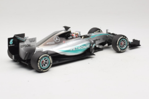 Mercedes W06 #44 L. Hamilton F1 World Champion 2015 Dealer Edition Minichamps 1:18 B66960539 Metal — zdjęcie 2 z 7