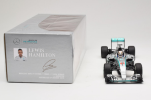 Mercedes W06 #44 L. Hamilton Mercedes AMG Petronas Australian Grand Prix Winner 2015 Minichamps 1:18 110150044 Metal — zdjęcie 6 z 7