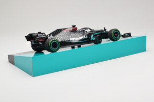 Mercedes W11 #44 L. Hamilton Mercedes AMG Petronas Turkish Grand Prix Winner World Champion 2020 Minichamps 1:18 113201444 Ży — zdjęcie 3 z 7