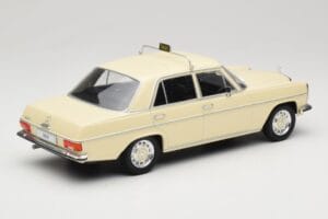 Mercedes W115 Beżowy Taxi MCG 1:18 MCG18055 Metal — zdjęcie 2 z 6