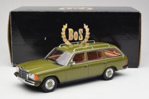 Mercedes W123 200T Cypress Zielony BoS Models 1:18 BOS008 Metal — zdjęcie 6 z 6