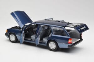 Mercedes 300D W124 T-Modell Nautical Niebieski Norev 1:18 183962 Metal — zdjęcie 5 z 8