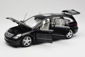 Mercedes R-Class W251 Obsydian Czarny Minichamps 1:18 150034601 Metal — zdjęcie 2 z 8