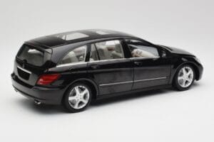 Mercedes R-Class W251 Obsydian Czarny Minichamps 1:18 150034601 Metal — zdjęcie 3 z 8