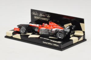 MF1 M16 #18 T. Monteiro MF1 Racing Showcar 2006 Minichamps 1:43 400060088 Metal — zdjęcie 3 z 5