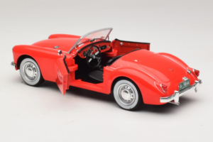 MG A 1600 Roadster Mk I Elvis Presley Blue Hawaii Movie GreenLight 1:18 13524 Metal — zdjęcie 5 z 8