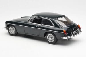 MGB GT Mk2 Coupe Racing Zielony AUTOart 1:18 76602 Metal — zdjęcie 7 z 8