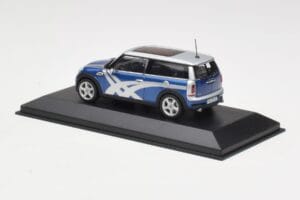 Mini Clubman R55 Cooper S Blue Metallic Onitsuka Tiger Minichamps 1:43 403138676 Metal — zdjęcie 3 z 4